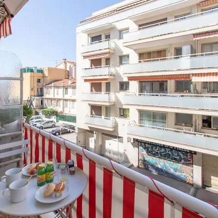 A4 Staywiz Us-2p Au Coeur De Les Pins 5min - Ac Balcon Appartement Juan-les-Pins
