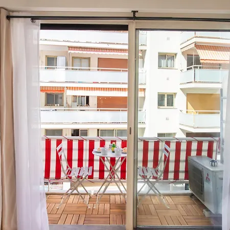 A4 Staywiz Us-2p Au Coeur De Les Pins 5min - Ac Balcon Apartment *